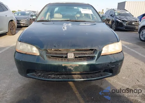 2000 Honda Accord 3.0 Ex from USA, damaged, VIN 1HGCG1656YA097469